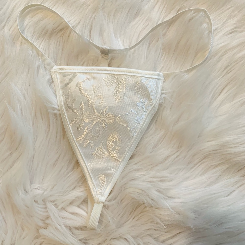 White Corset Set - Picture 3 of 3